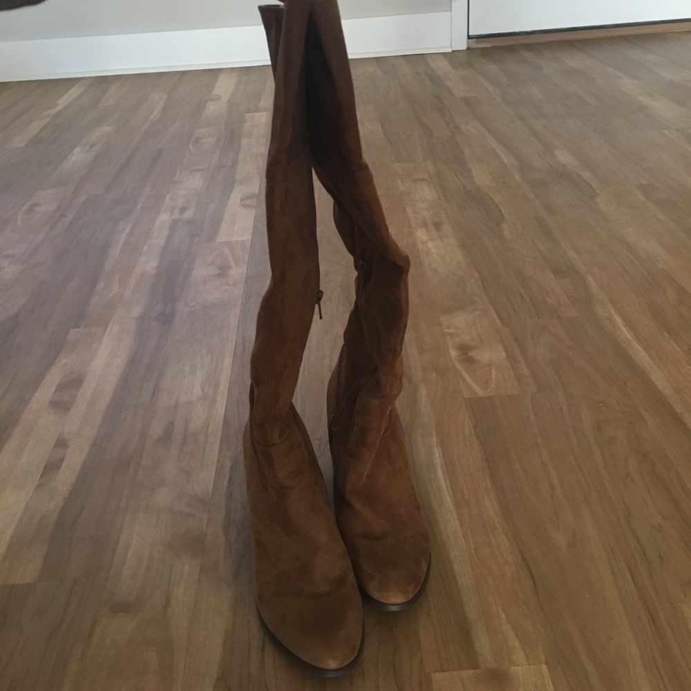 Over the knee heeled boots